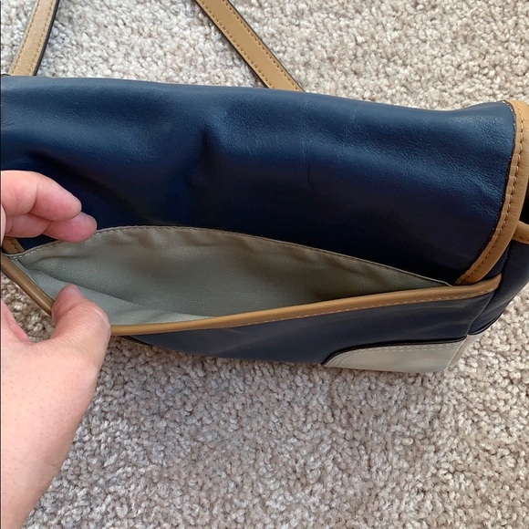 Coach leather crossbody - Picture 9 of 11